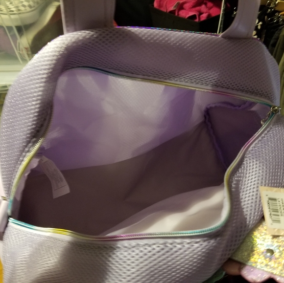 Unicorn overnight bag - Picture 3 of 3